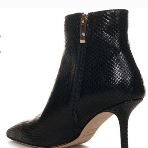 L'agence Snakeskin Black Heeled Ankle Boots size 37.5 NWT - Picture 4 of 13